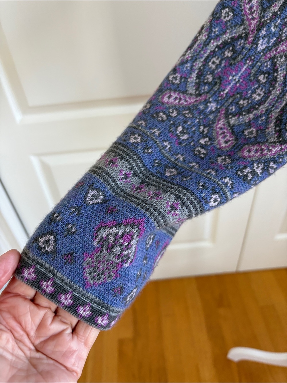Pendleton Zippered Wool Cardigan Sweater Purple Paisley Size Large - Picture 9 of 9